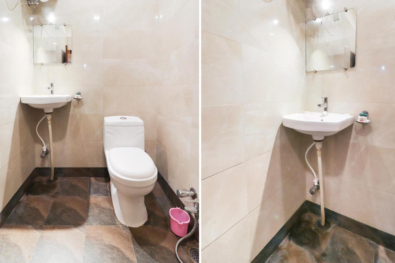 Oyo 26781 Hotel Raghupati Ayodhya ภายนอก รูปภาพ