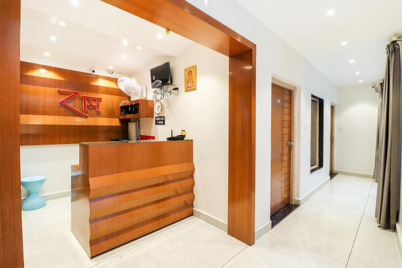 Oyo 26781 Hotel Raghupati Ayodhya ภายนอก รูปภาพ